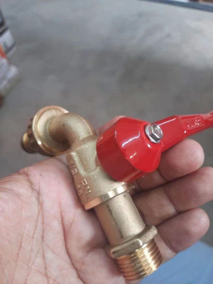 ปรับระบายความปลอดภัยของโลก ห้องน้ํา ทองแดง วาล์วเปิดเร็ว