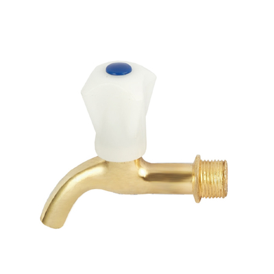 OEM 1/2 3/4 นิ้ว Bibcock Valve ทองเหลืองพร้อมมือจับพลาสติกรับประกัน 2 ปี